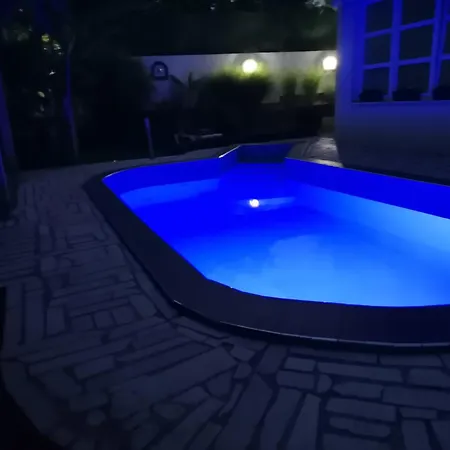 Apartamento Garden- Pool Petrovice Donje