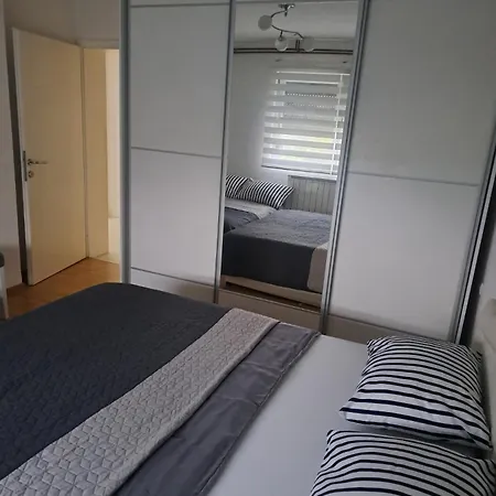 Apartamento Garden- Pool Petrovice Donje